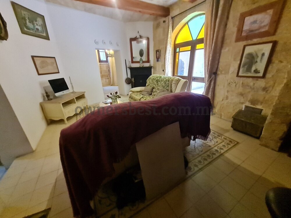 house-of-character-in-attard
