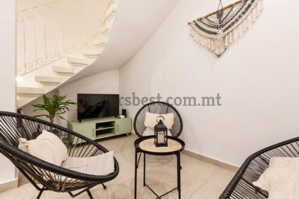 townhouse-in-cospicua