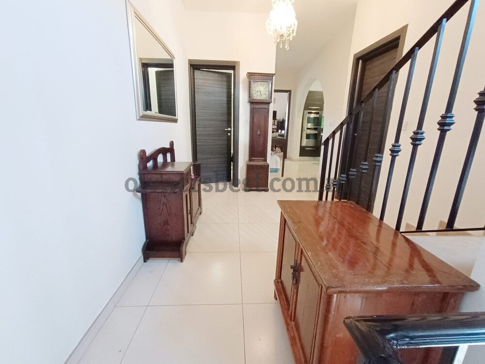 maisonette-solitary-in-san-gwann