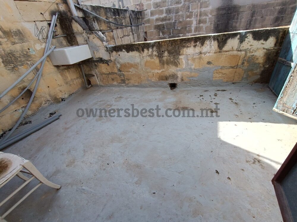 townhouse-in-paola