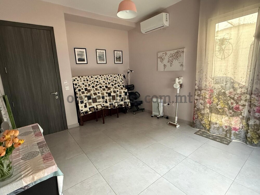 penthouse-in-st-venera