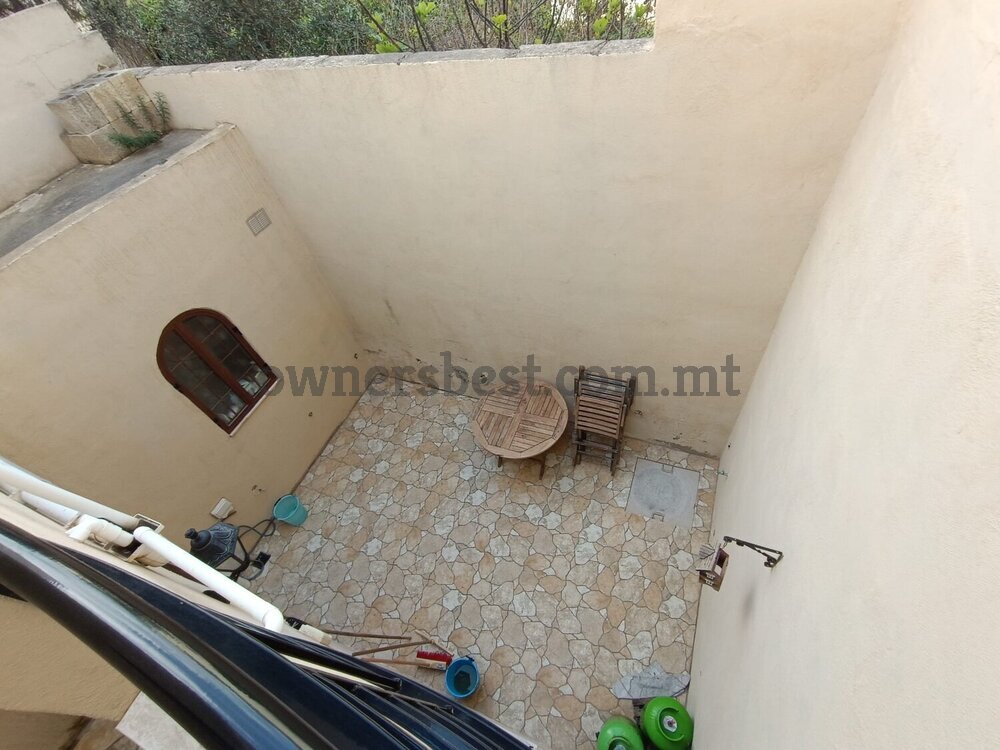 terraced-house-in-qormi