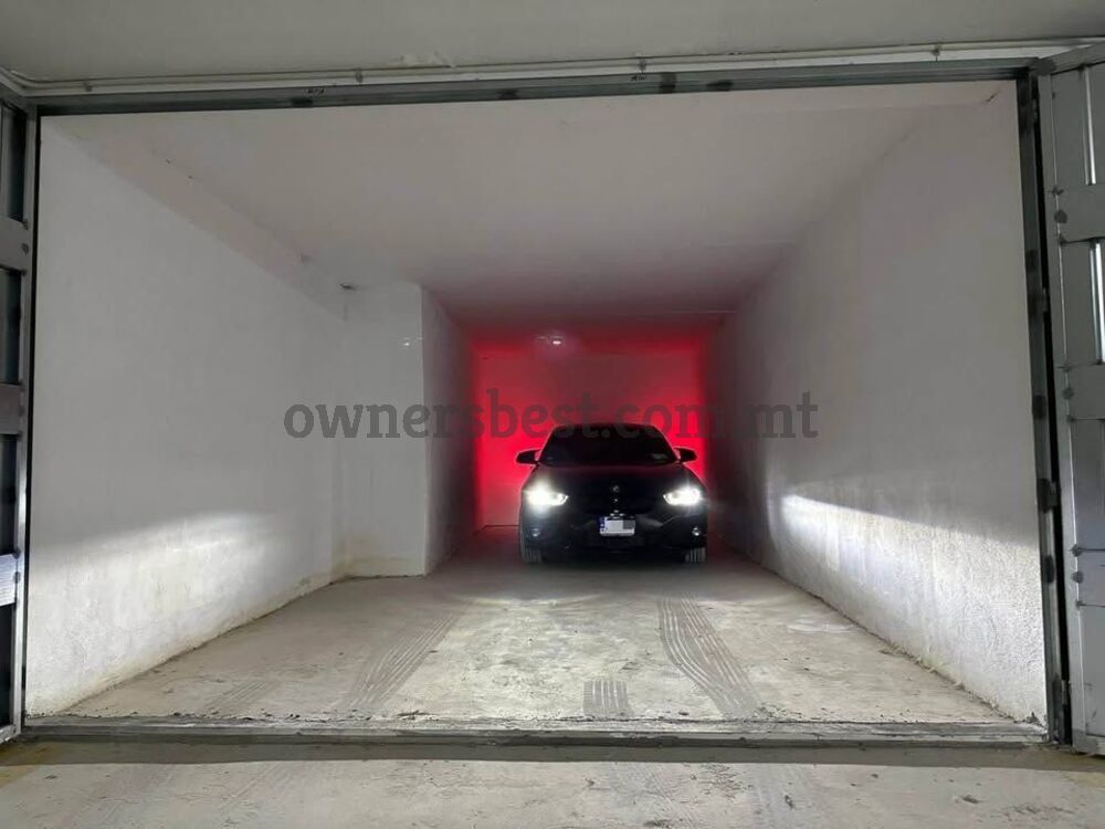 garage-in-sliema