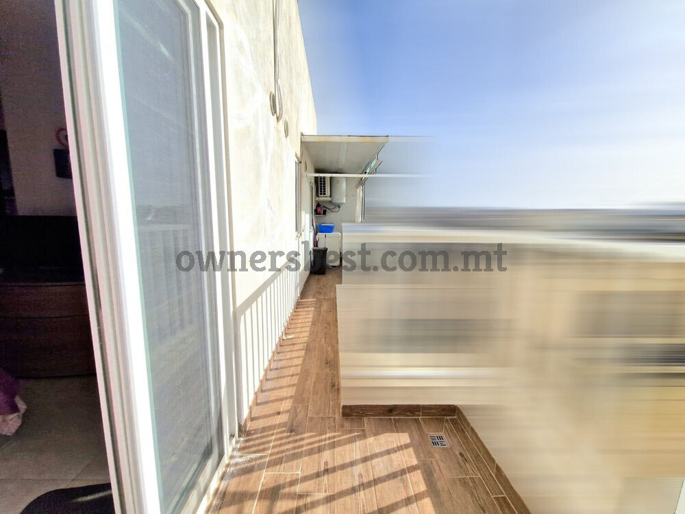 penthouse-in-marsascala