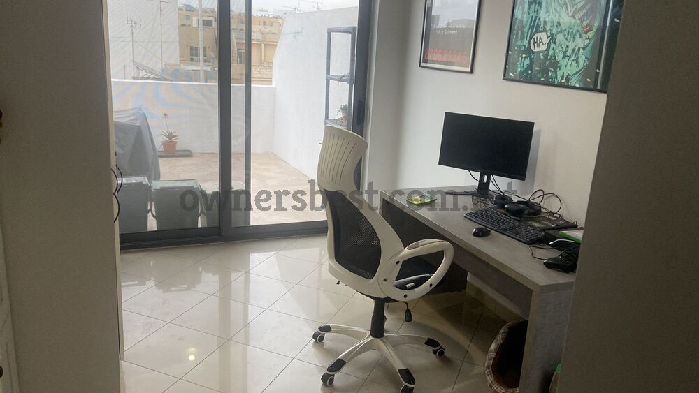 penthouse-in-mosta