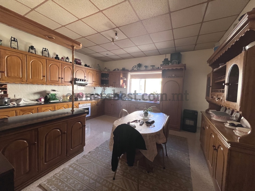 terraced-house-in-birkirkara