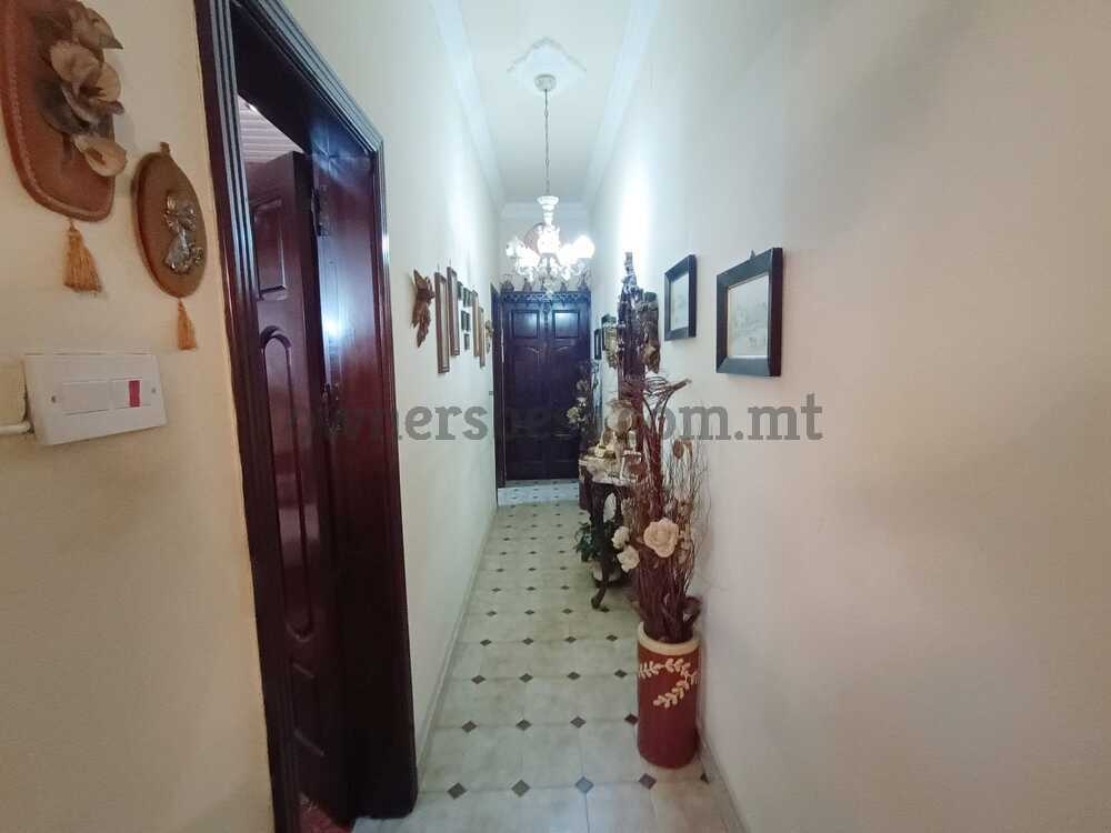 maisonette-solitary-in-qormi