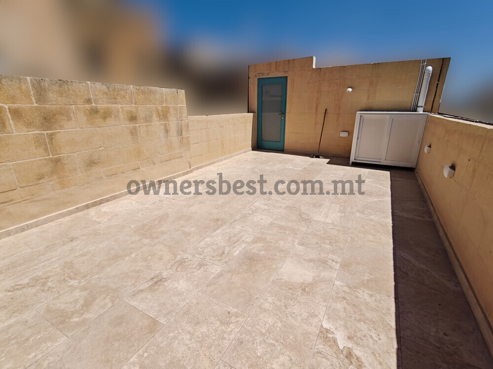 house-of-character-in-balzan