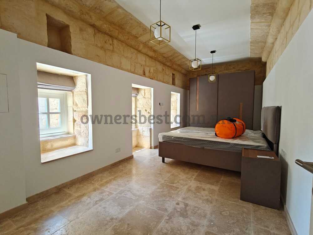 house-of-character-in-balzan