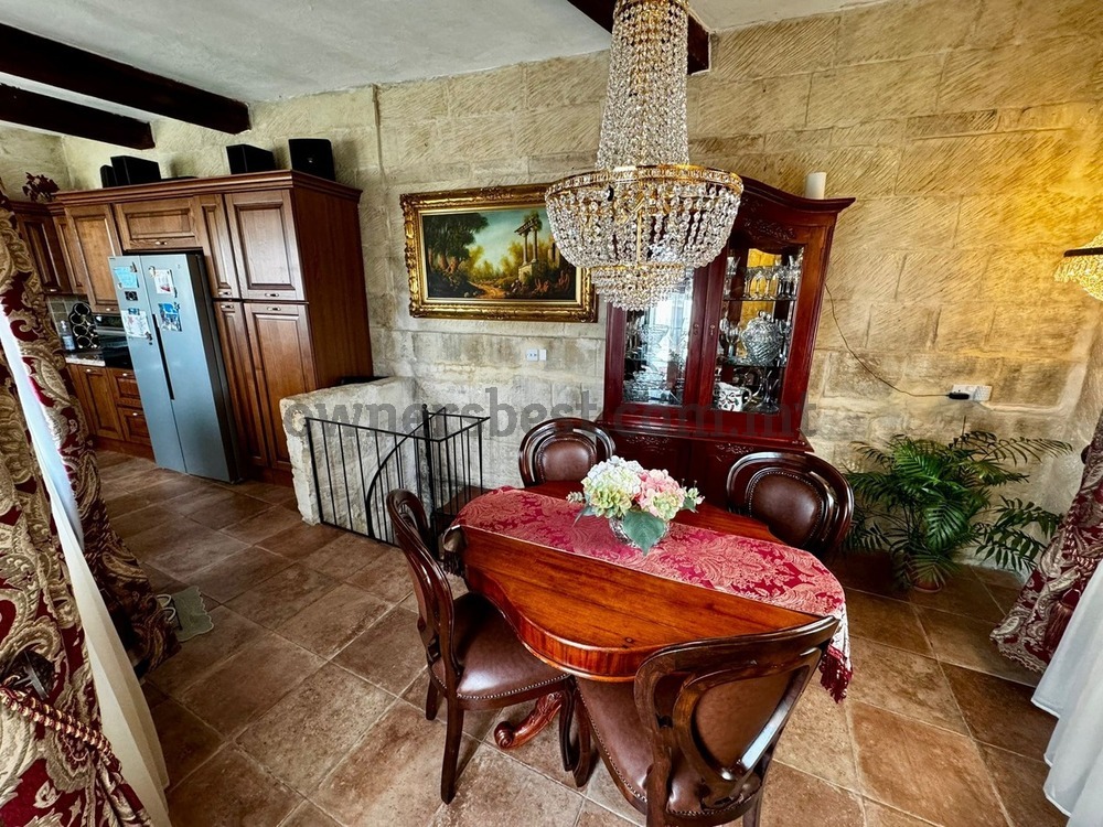 house-of-character-in-qrendi