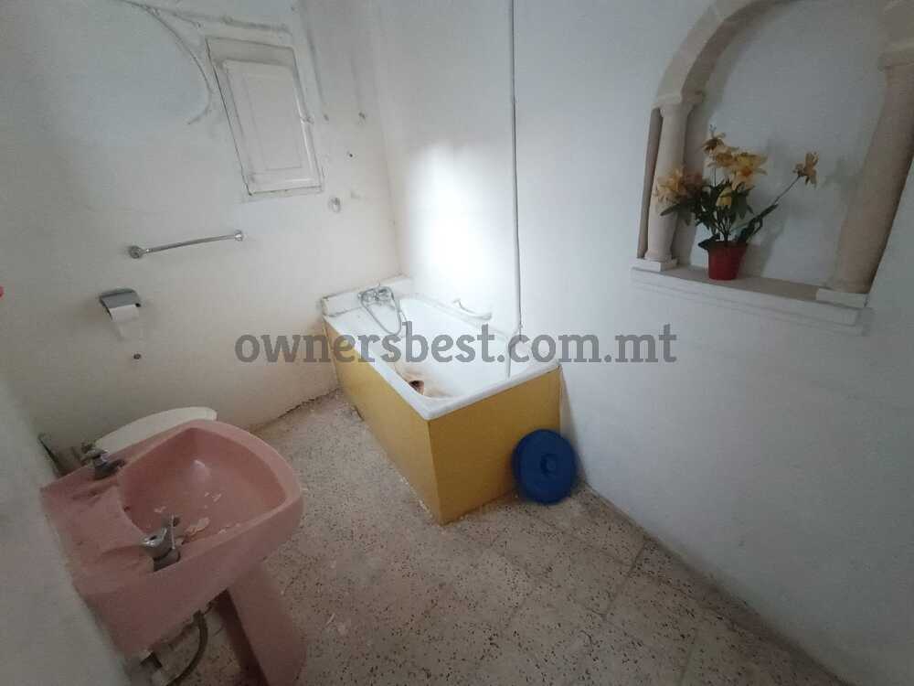 terraced-house-in-birkirkara