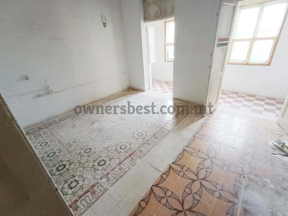 terraced-house-in-birkirkara