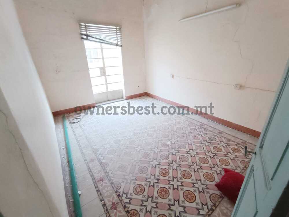 terraced-house-in-birkirkara
