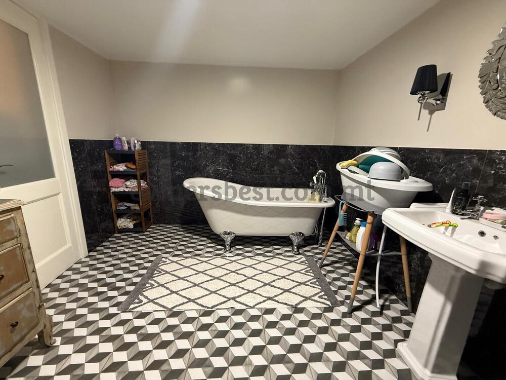 townhouse-in-qormi