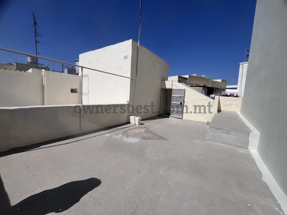 townhouse-in-st-venera