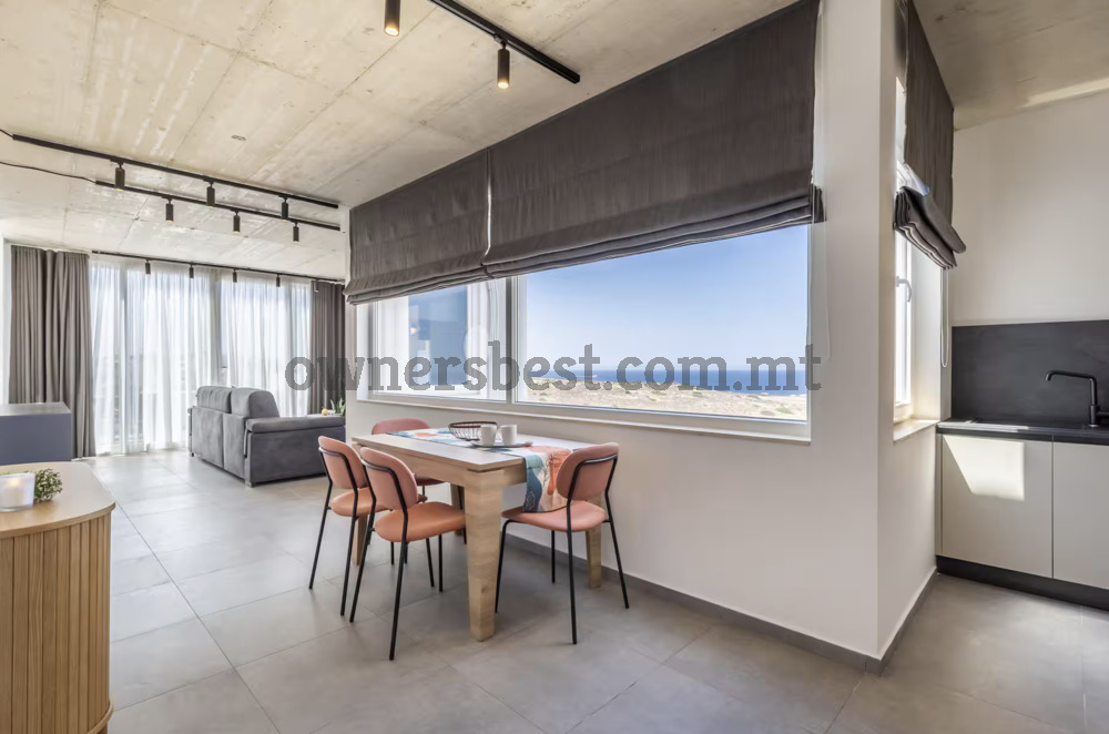 penthouse-in-pembroke