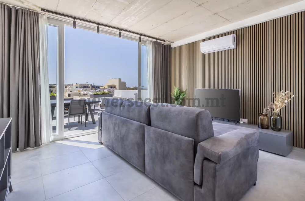 penthouse-in-pembroke