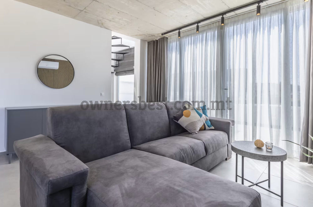 penthouse-in-pembroke