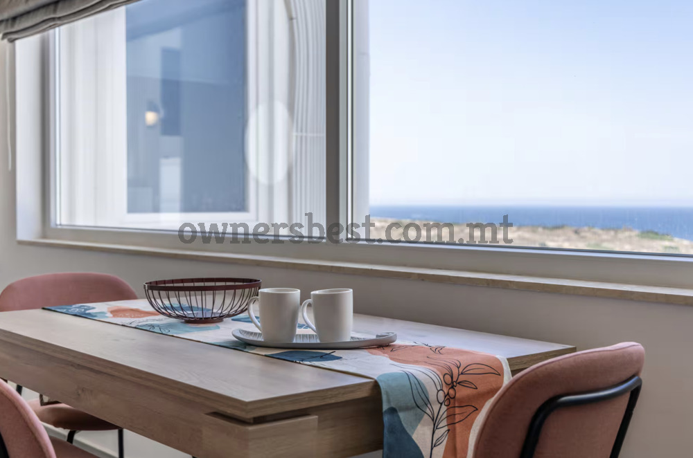 penthouse-in-pembroke