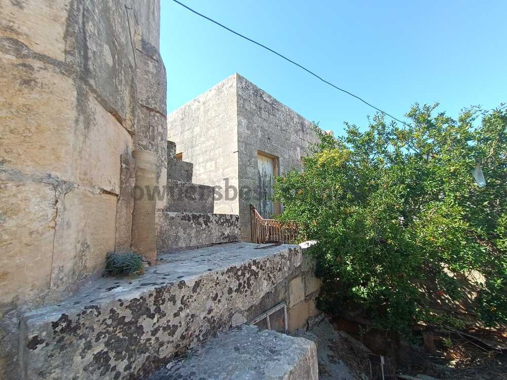 house-of-character-in-zebbug