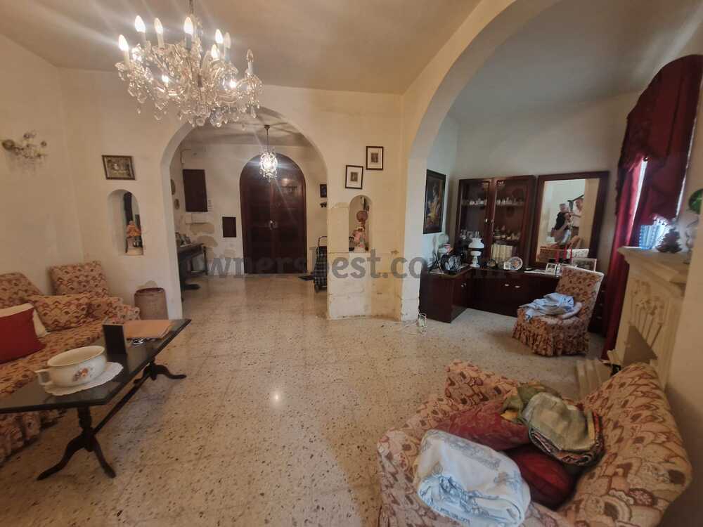 terraced-house-in-mosta