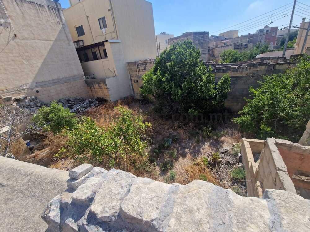 house-of-character-in-qormi
