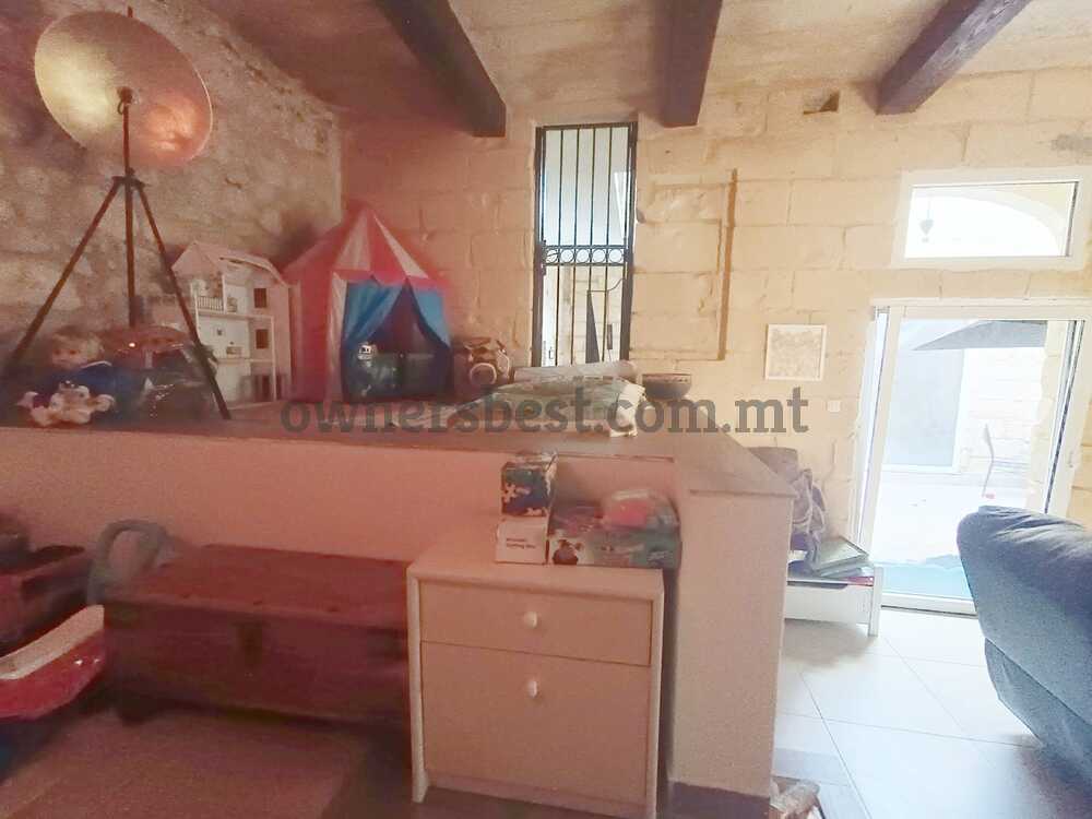 house-of-character-in-rabat