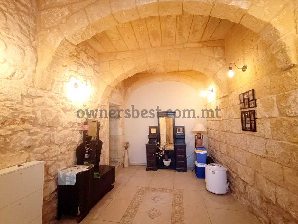 house-of-character-in-rabat