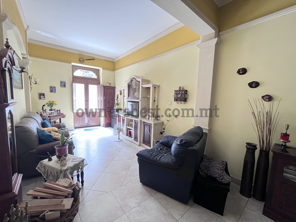 terraced-house-in-msida