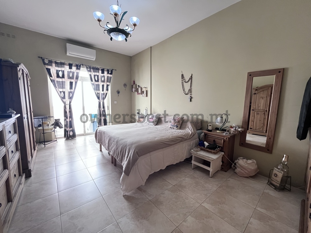 terraced-house-in-msida