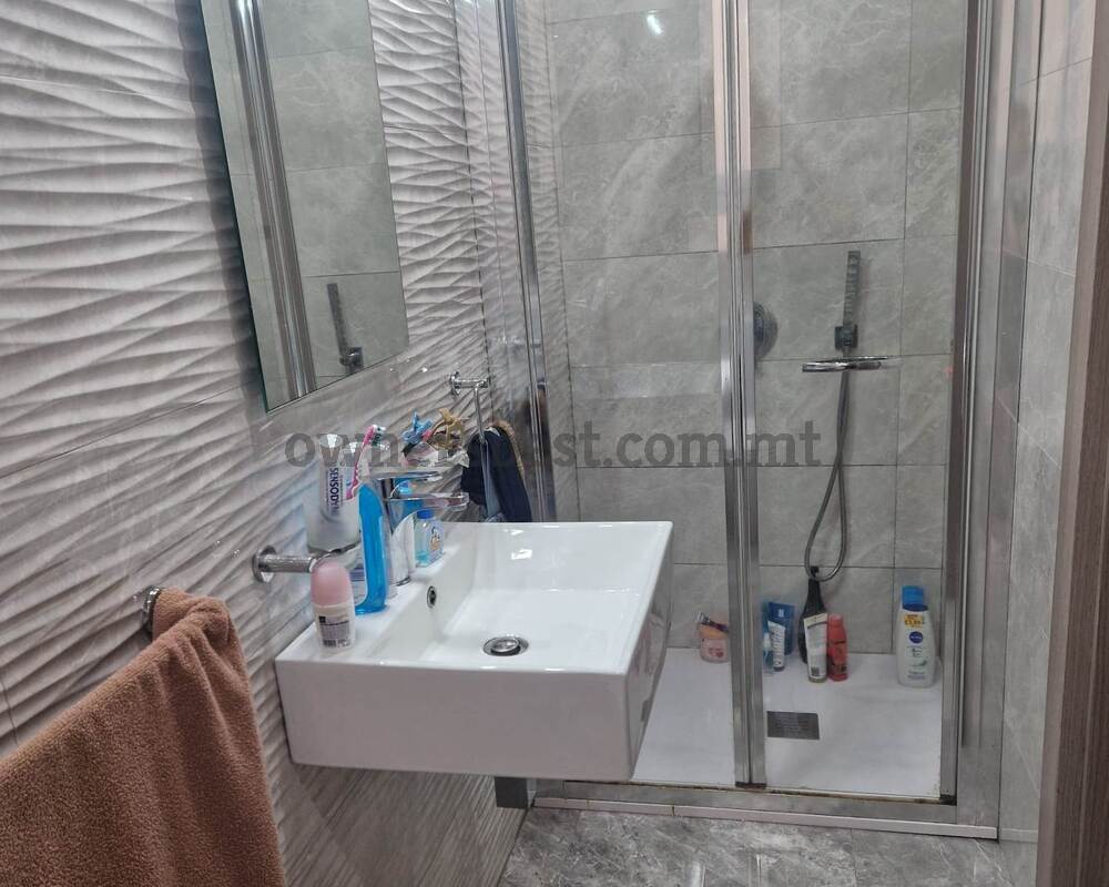 apartment-in-paola