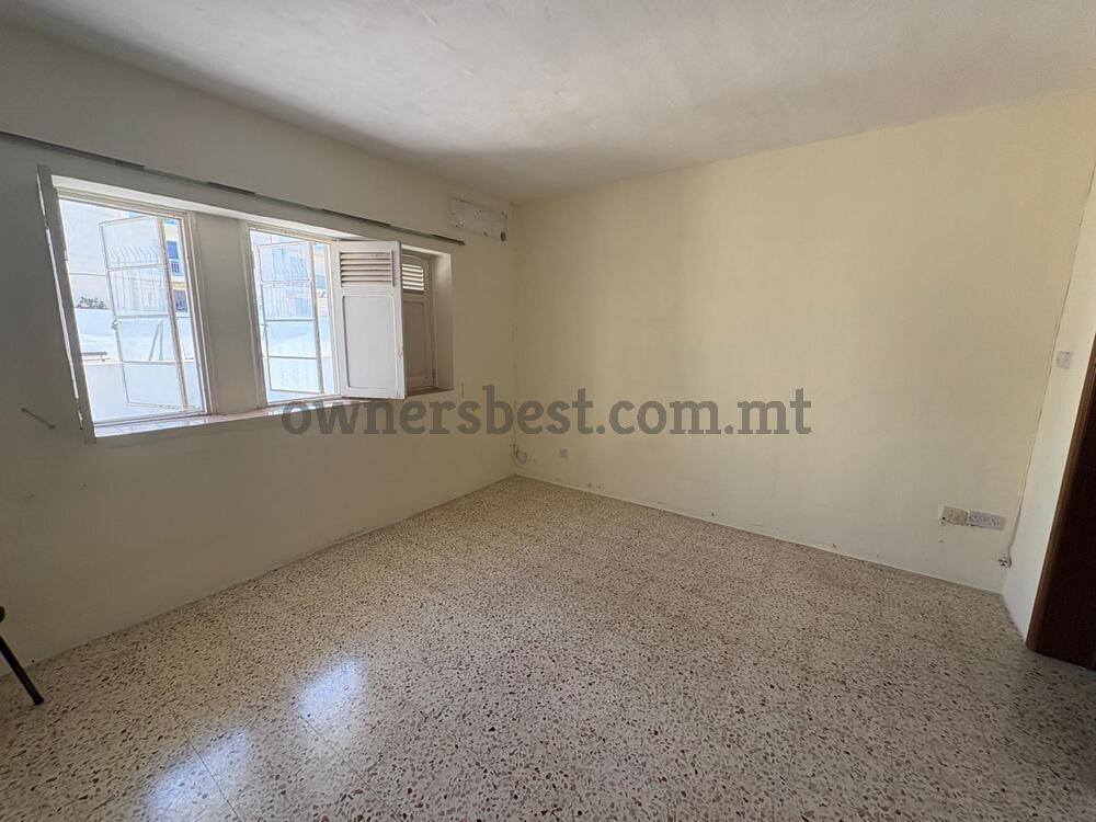 terraced-house-in-birkirkara