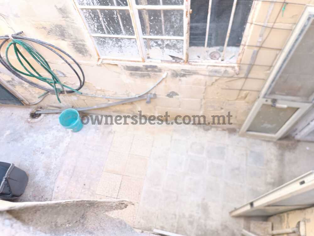 townhouse-in-luqa