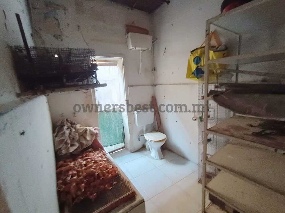 townhouse-in-luqa