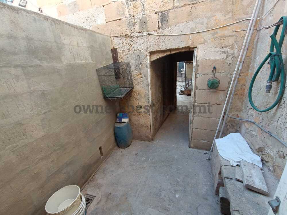 townhouse-in-luqa