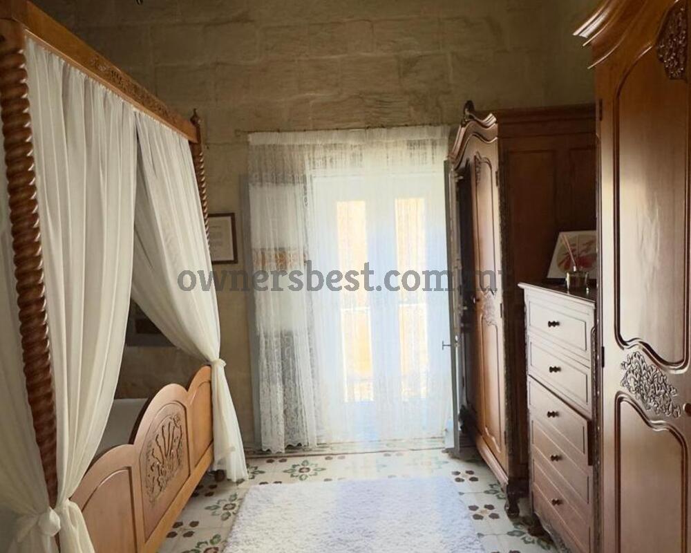 house-of-character-in-rabat
