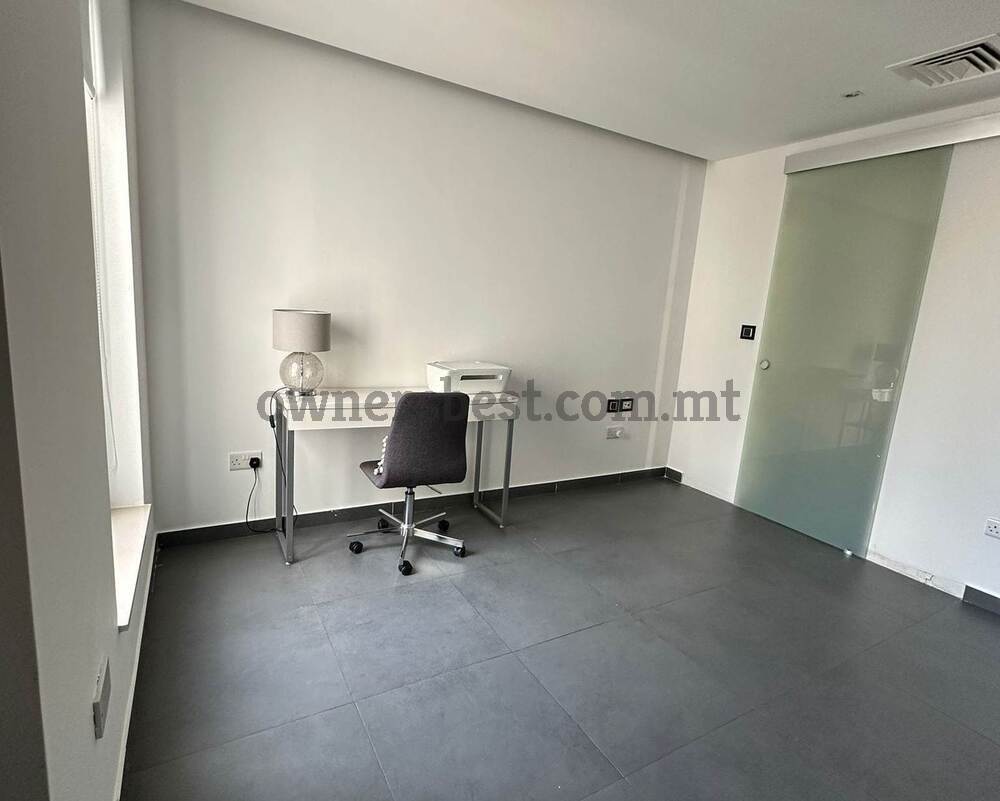 penthouse-in-zabbar