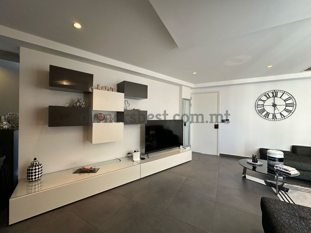 penthouse-in-zabbar
