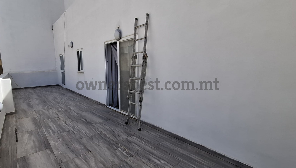 penthouse-in-gzira