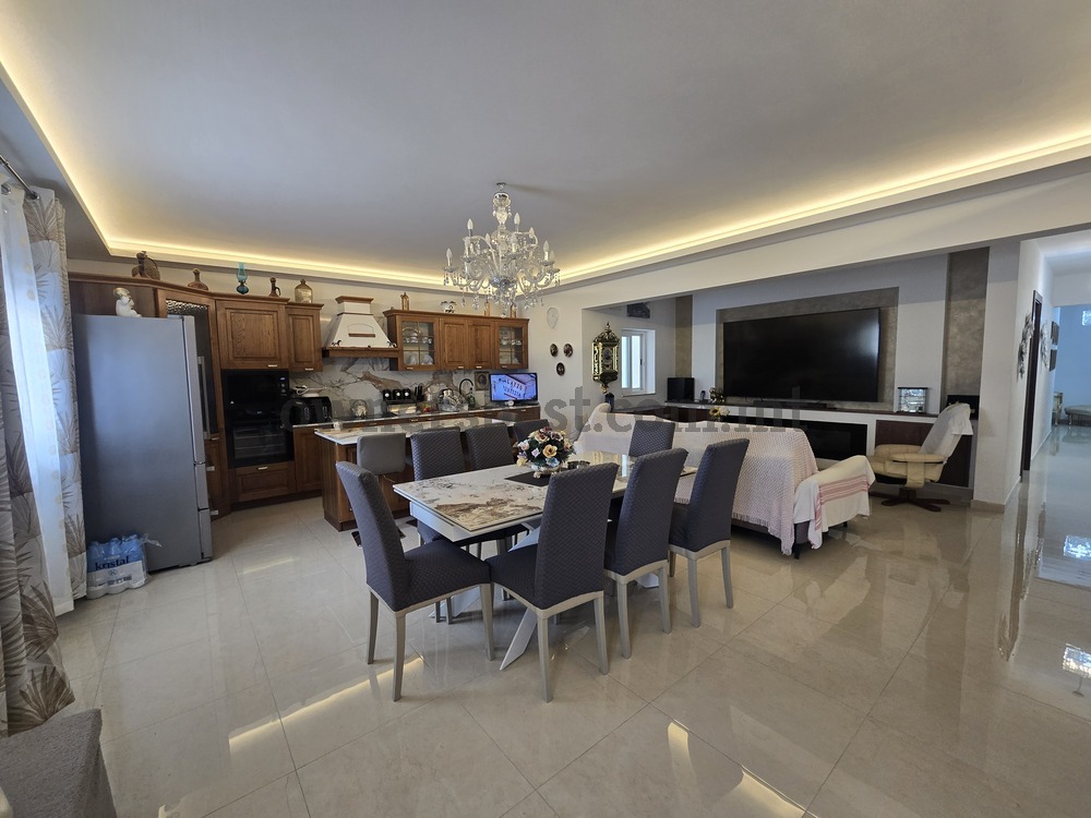 maisonette-in-iklin