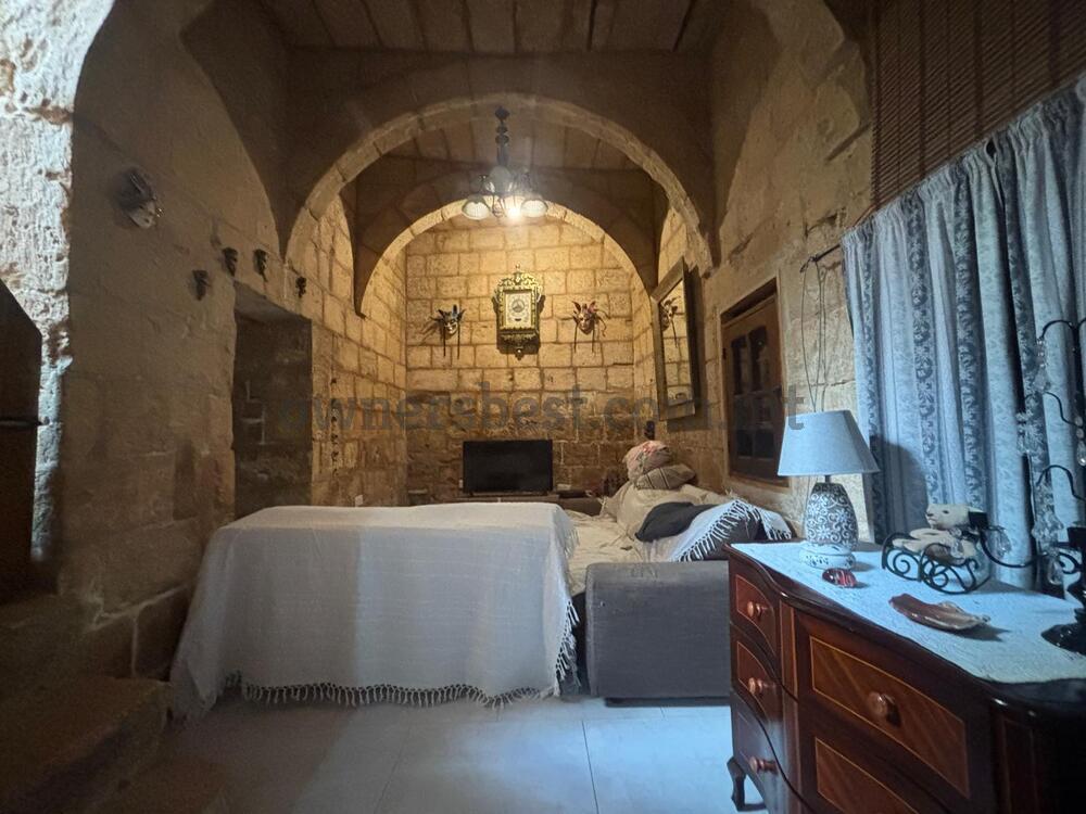 house-of-character-in-birkirkara
