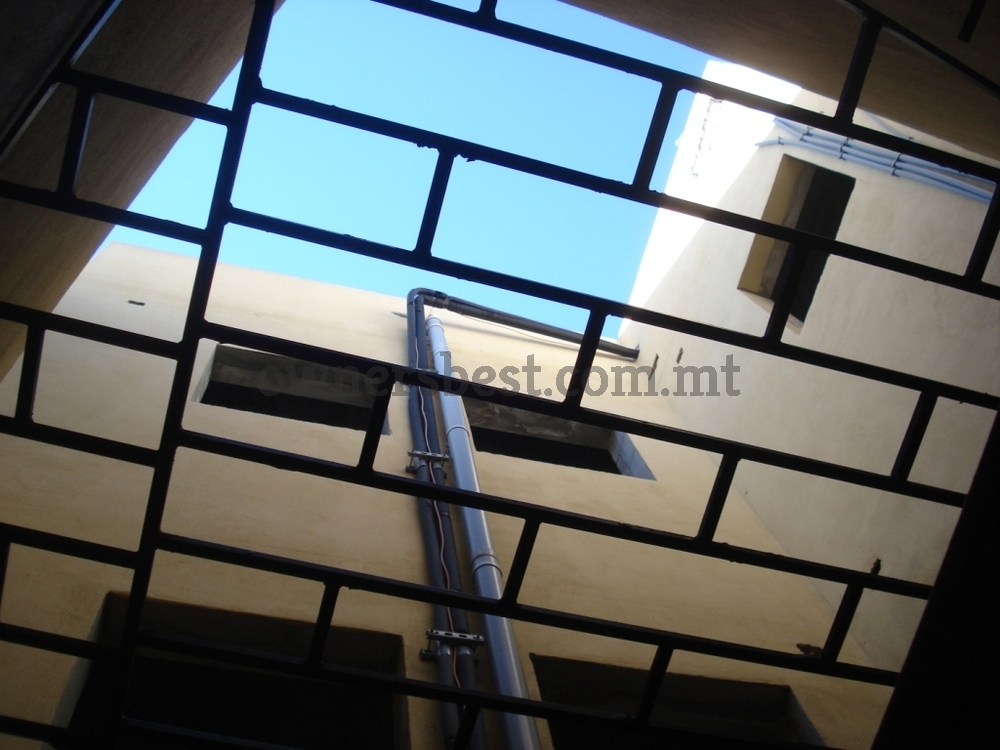 commercial-in-birkirkara