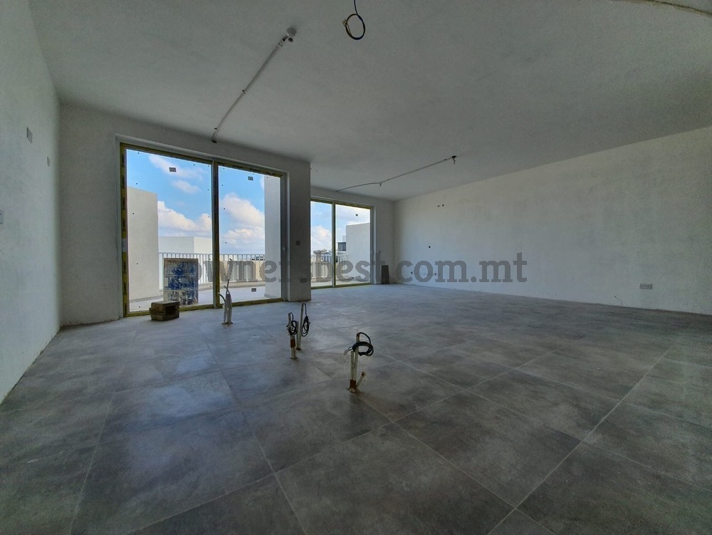 penthouse-in-mosta