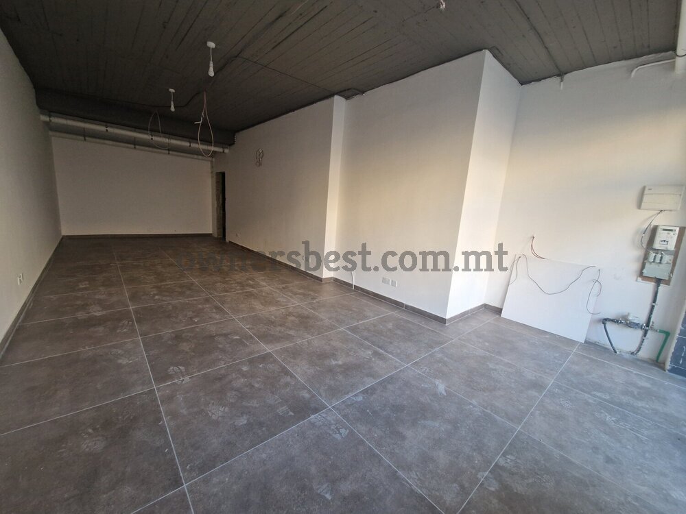 commercial-in-mellieha