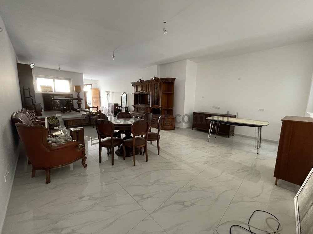 maisonette-in-attard
