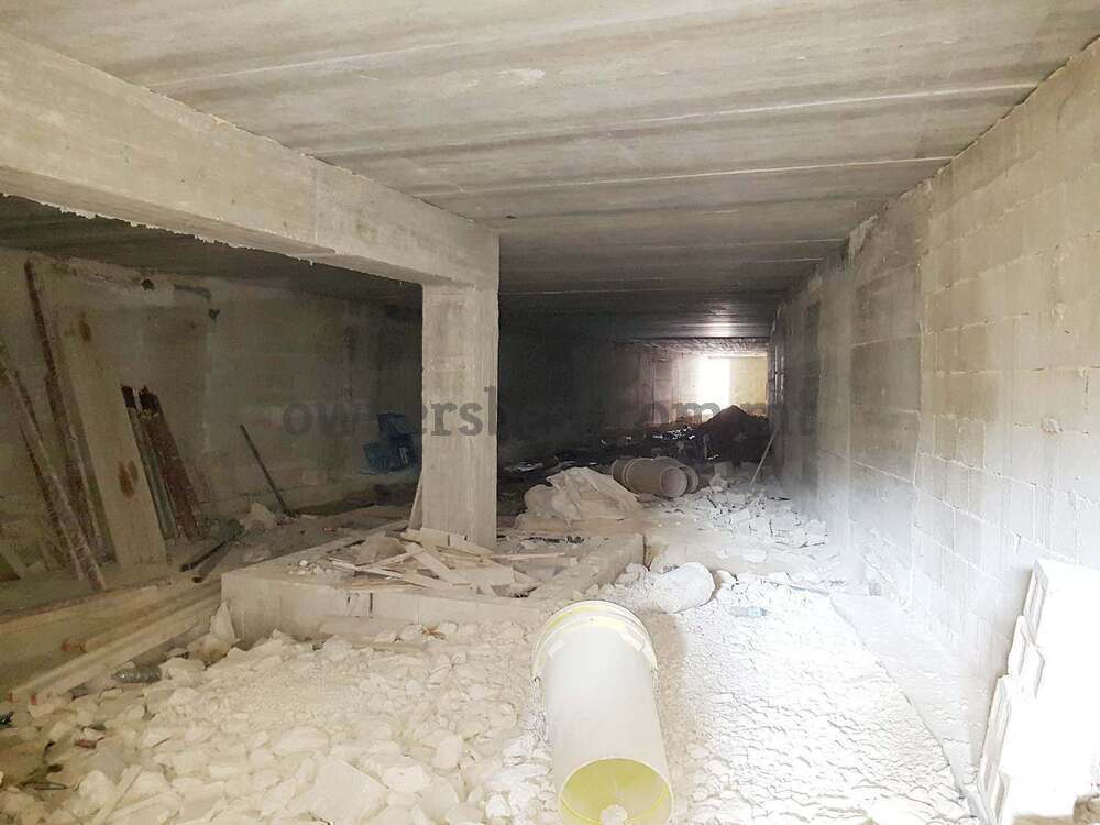 garage-basement-in-st-venera