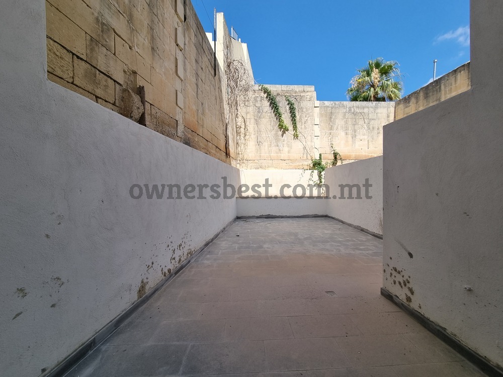 apartment-in-mosta