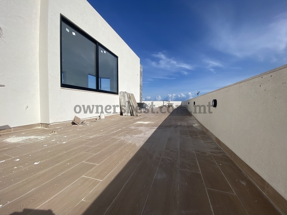 penthouse-in-mosta