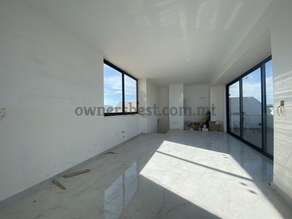 penthouse-in-mosta