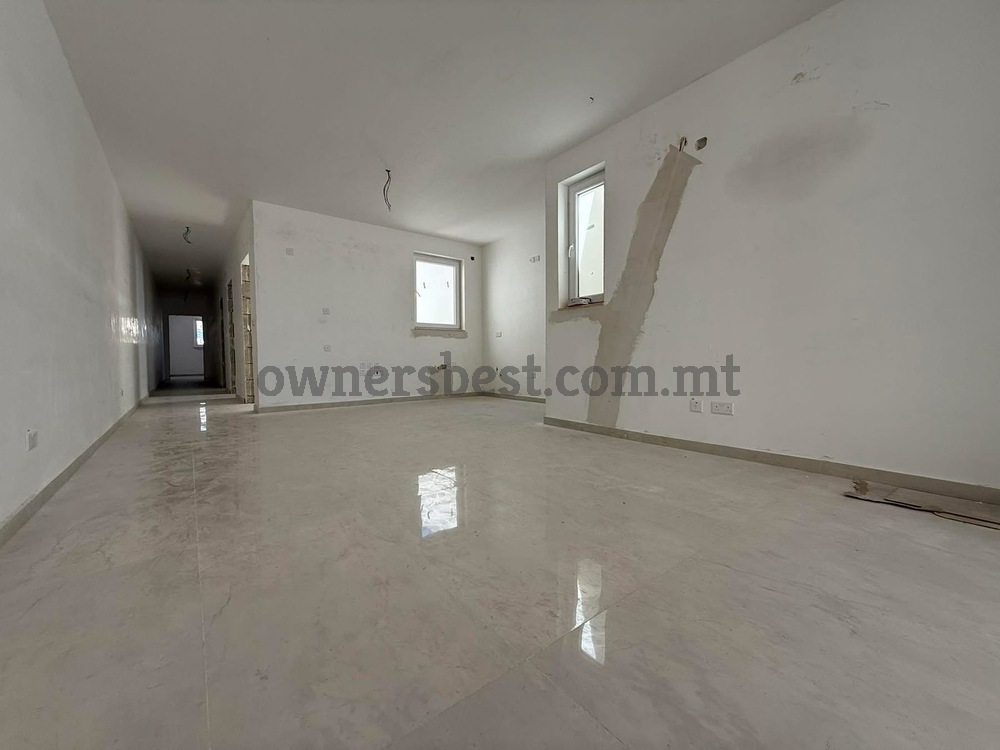 penthouse-in-naxxar